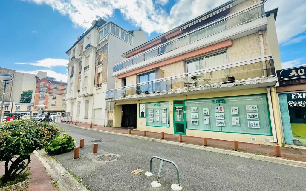 Achat appartement à vendre 3 pièces 84 m² - Enghien-les-Bains