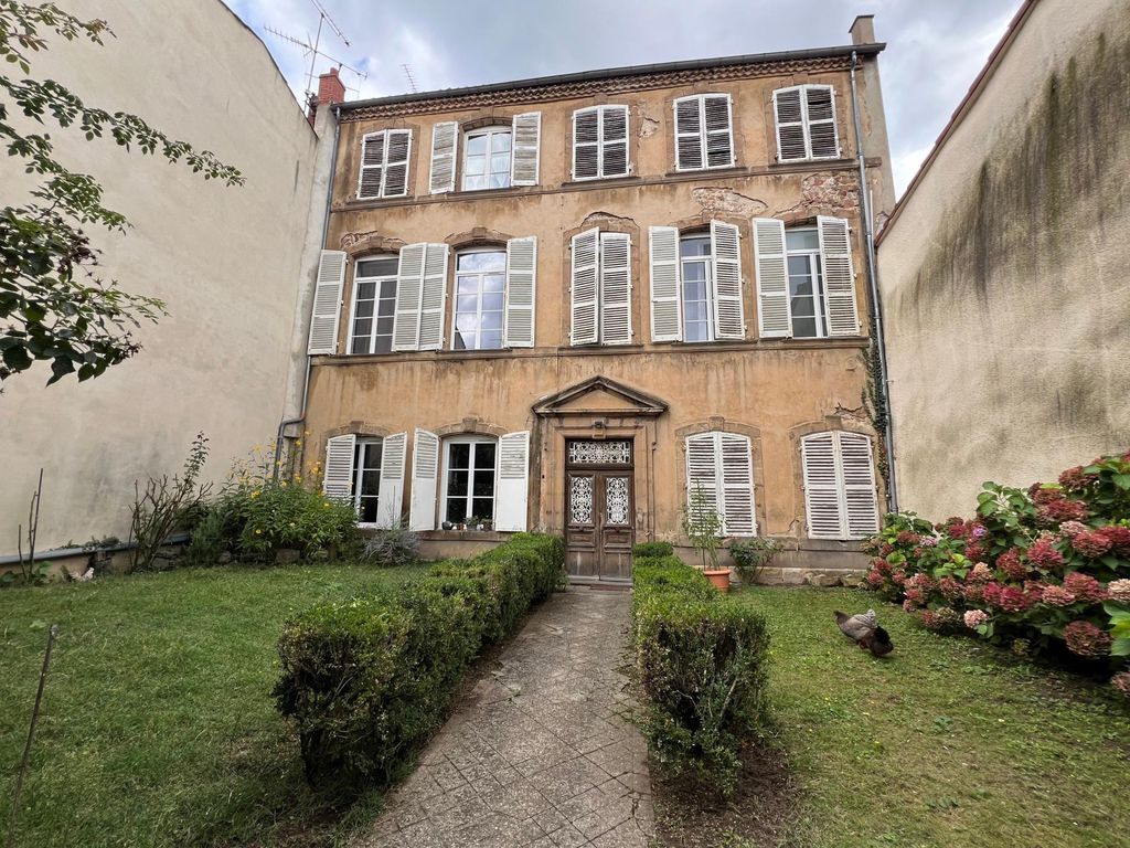 Achat appartement à vendre 6 pièces 200 m² - Issoire