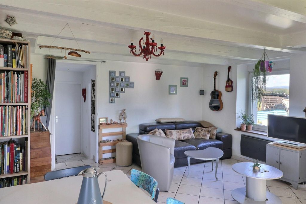 Achat triplex à vendre 5 pièces 159 m² - Hadol