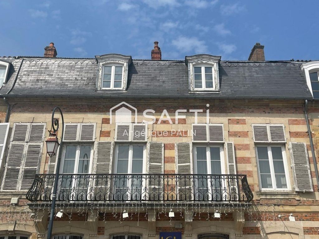 Achat appartement à vendre 4 pièces 158 m² - Sainte-Menehould