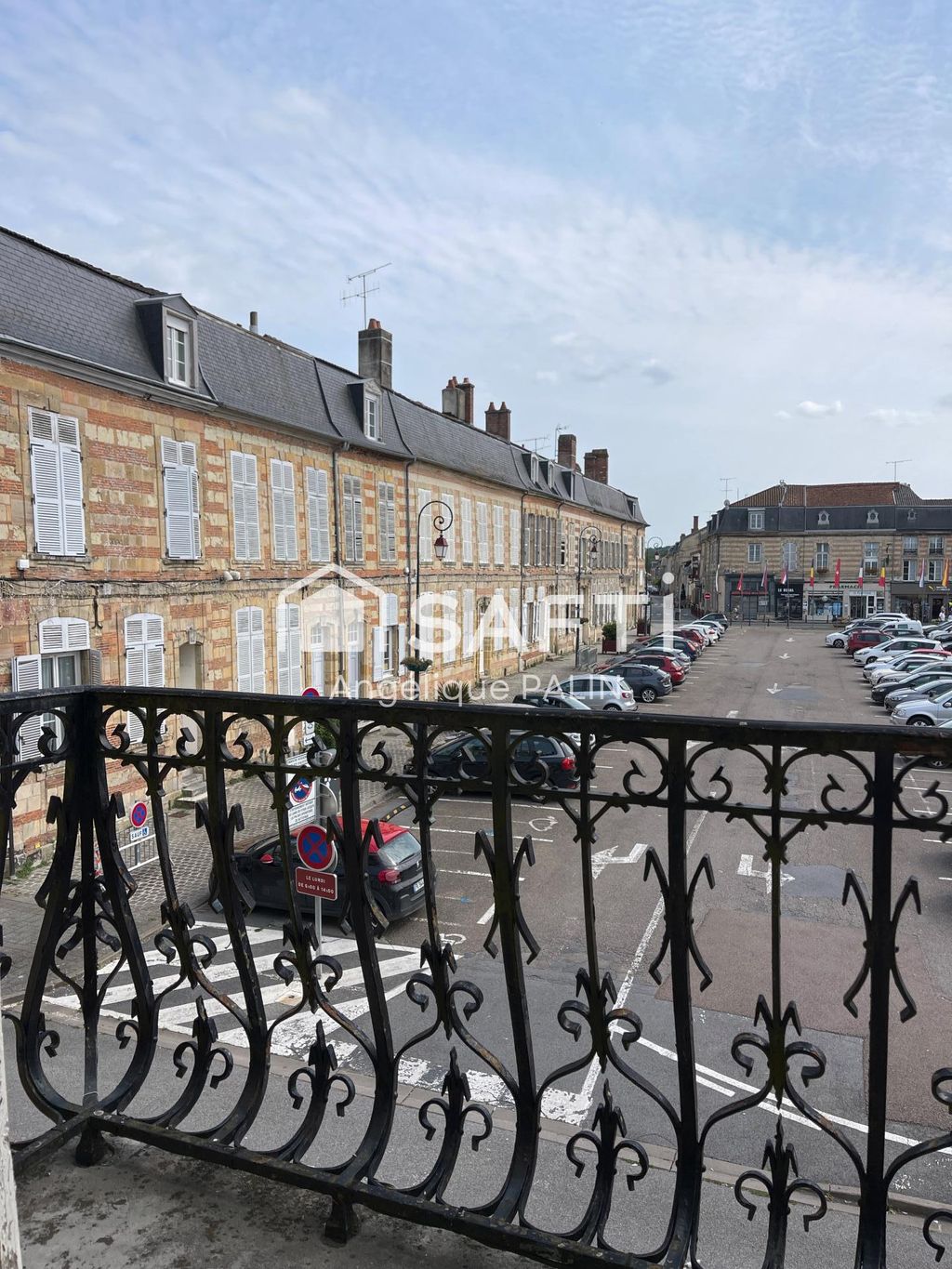 Achat appartement à vendre 4 pièces 158 m² - Sainte-Menehould