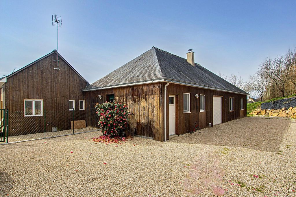 Achat maison à vendre 4 chambres 160 m² - Saint-Nicolas-de-Bourgueil