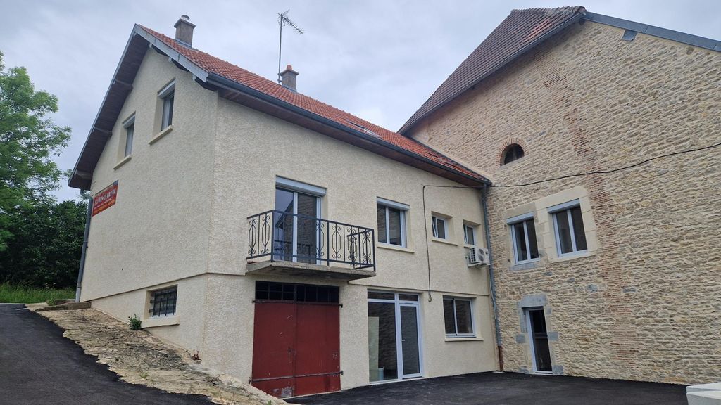 Achat appartement à vendre 4 pièces 74 m² - Dole