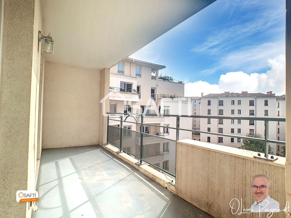 Achat appartement à vendre 3 pièces 64 m² - Lyon 3ème arrondissement