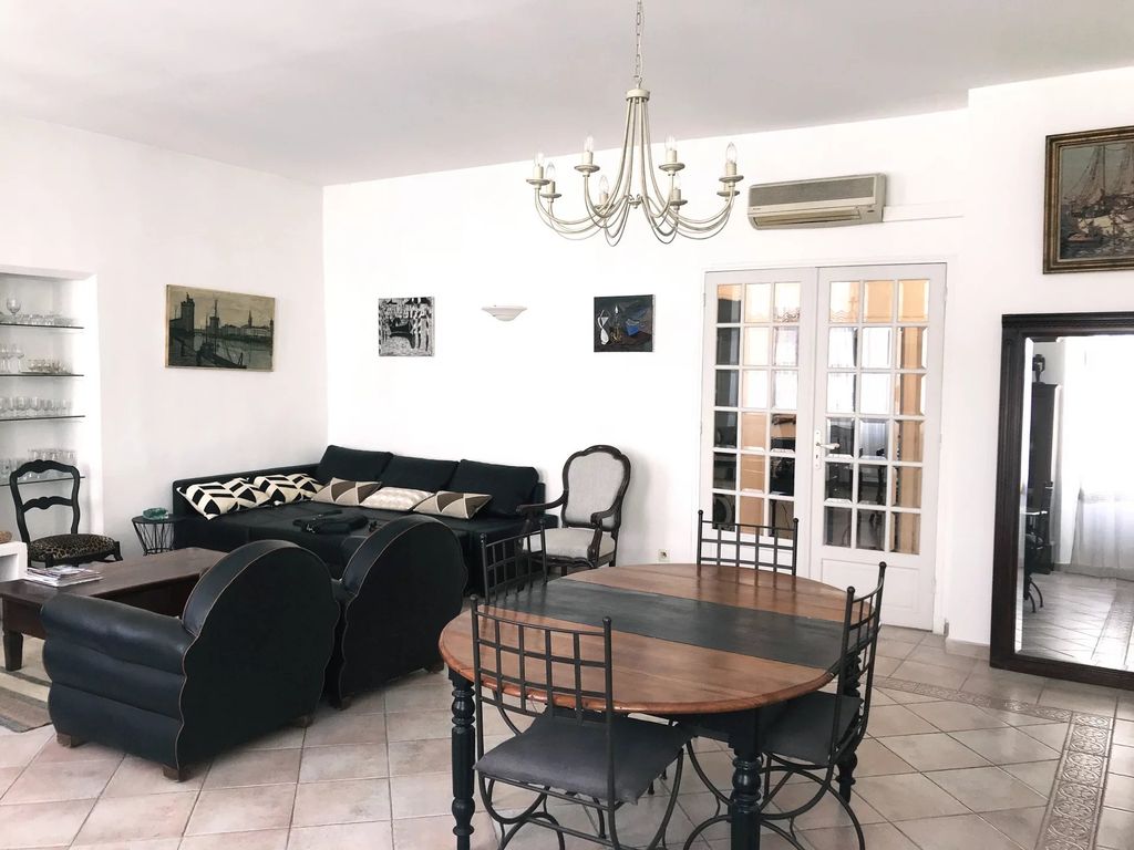 Achat appartement à vendre 2 pièces 84 m² - Marseille 6ème arrondissement