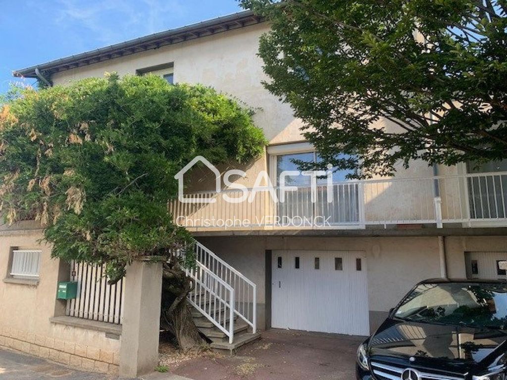 Achat maison à vendre 5 chambres 180 m² - Saint-Chamond