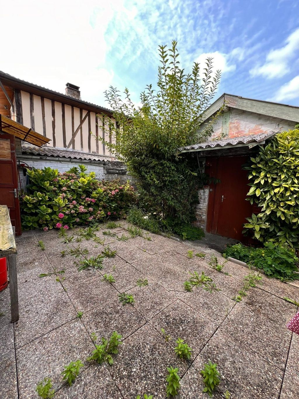 Achat maison à vendre 6 chambres 201 m² - Givry-en-Argonne