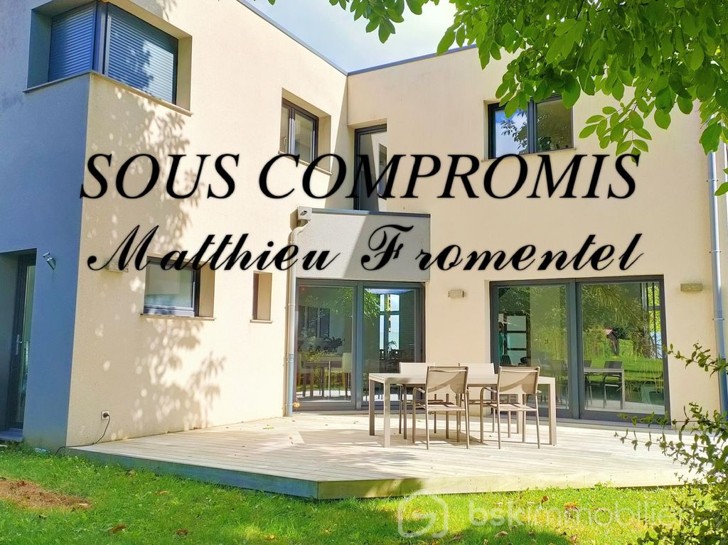 Achat maison à vendre 4 chambres 220 m² - Houplin-Ancoisne