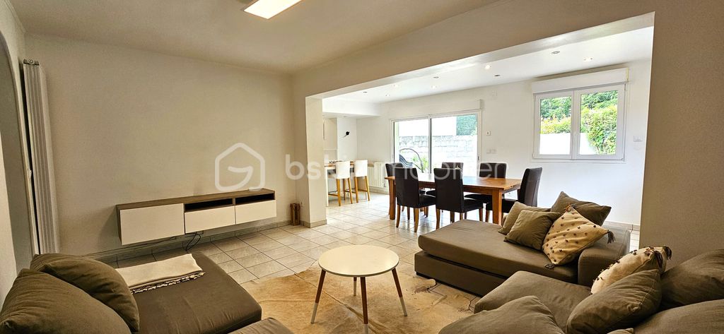 Achat maison à vendre 4 chambres 112 m² - Pontault-Combault