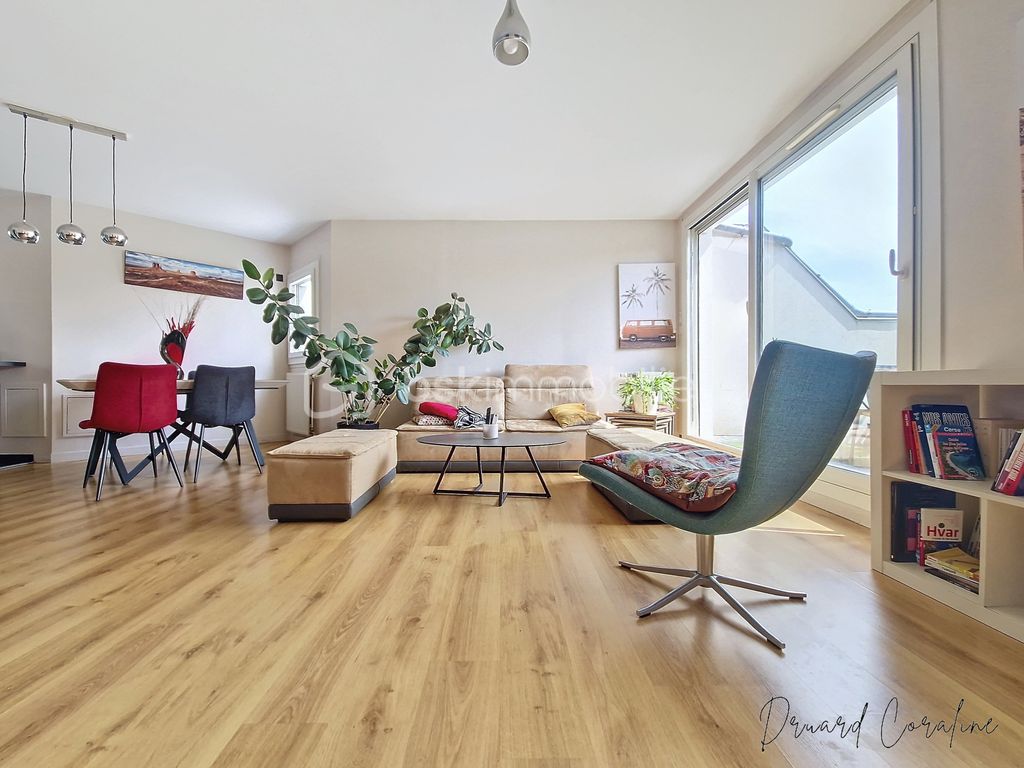 Achat duplex à vendre 6 pièces 146 m² - Eybens