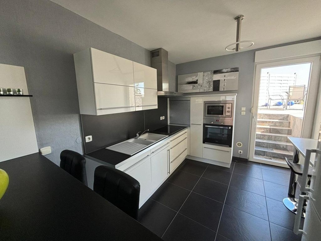 Achat appartement à vendre 3 pièces 63 m² - Hambach