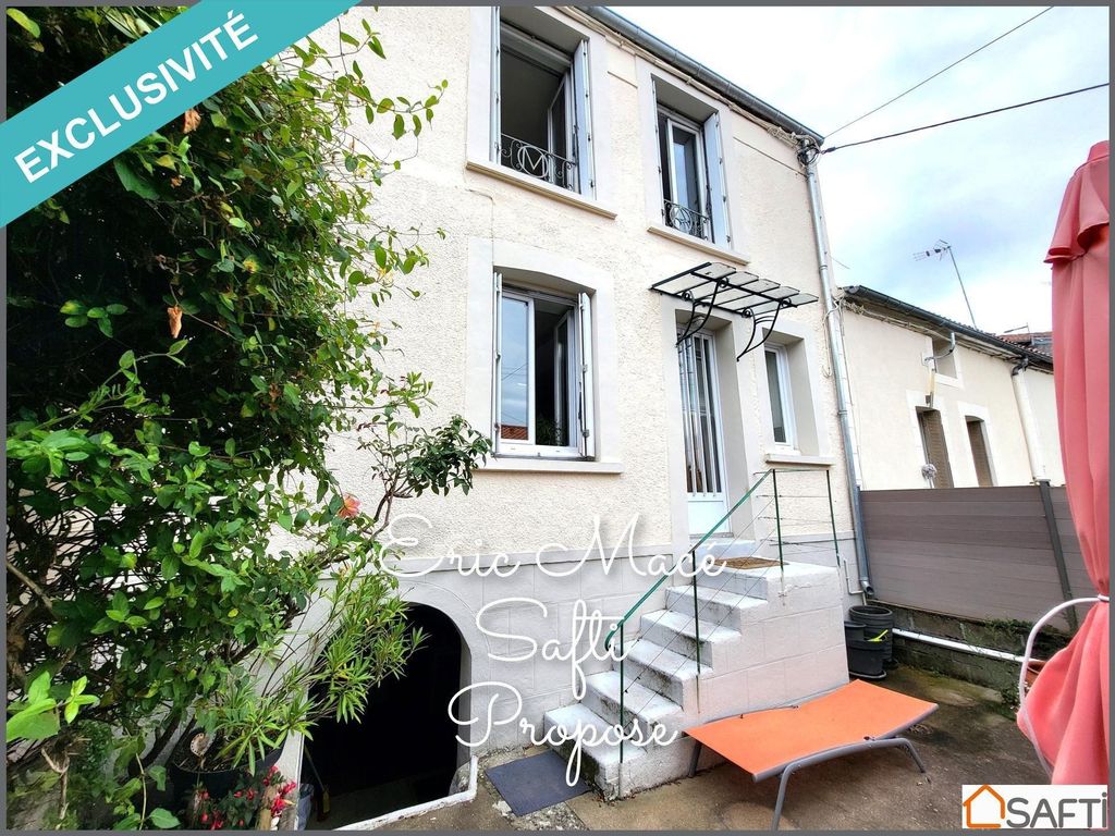 Achat maison à vendre 2 chambres 69 m² - Cholet