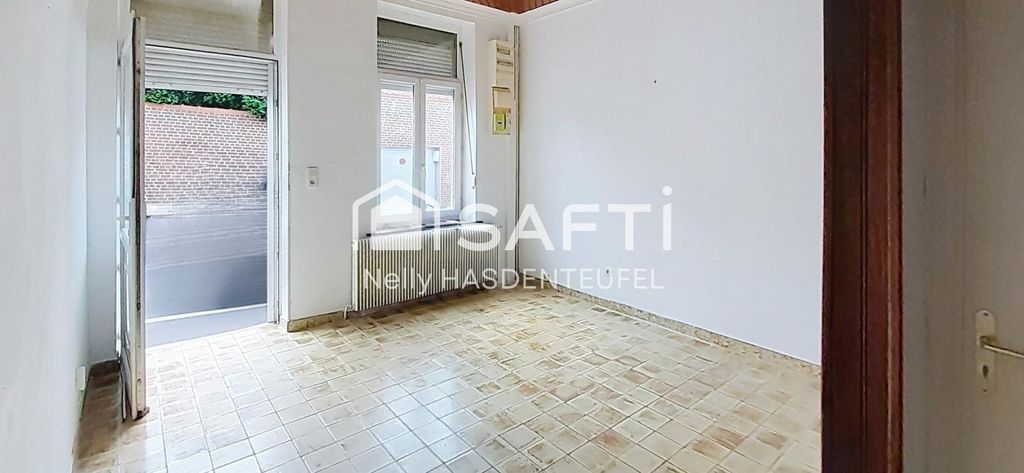 Achat maison à vendre 4 chambres 95 m² - Hautmont