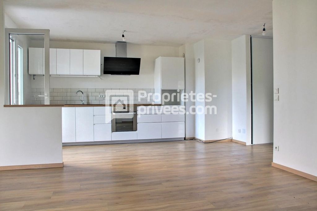 Achat appartement à vendre 3 pièces 67 m² - La Motte-Servolex