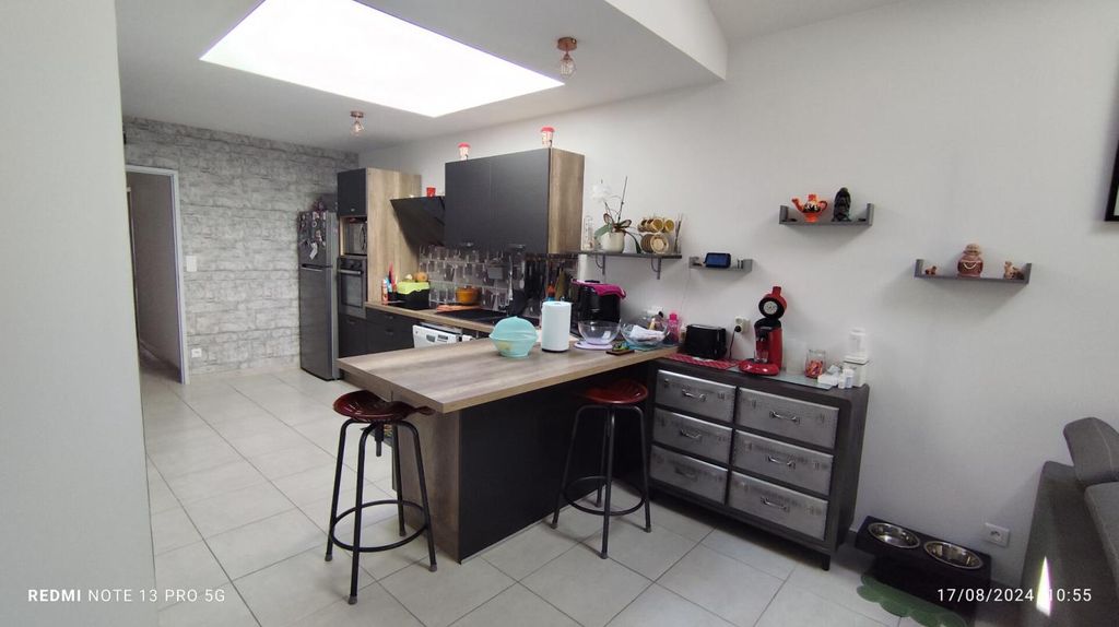 Achat maison à vendre 3 chambres 114 m² - Cavignac