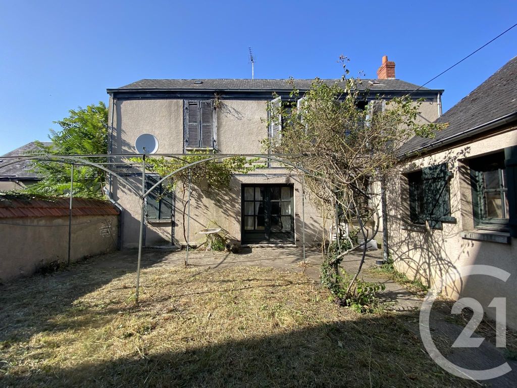 Achat maison à vendre 3 chambres 121 m² - Châteauroux