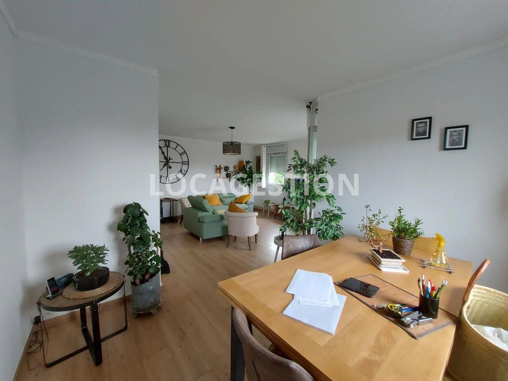 Achat appartement à vendre 4 pièces 101 m² - Aussonne