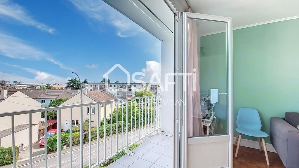 Achat appartement à vendre 5 pièces 81 m² - Massy