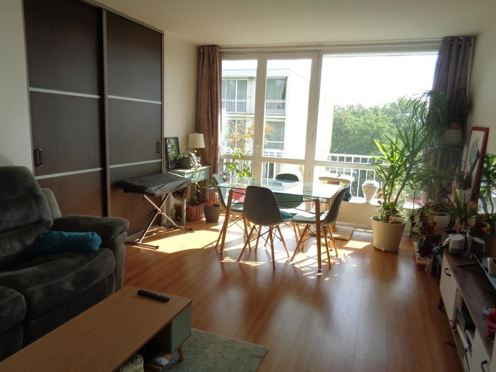 Achat appartement à vendre 5 pièces 82 m² - Cergy