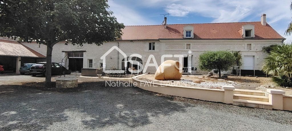 Achat maison à vendre 7 chambres 325 m² - Naintré