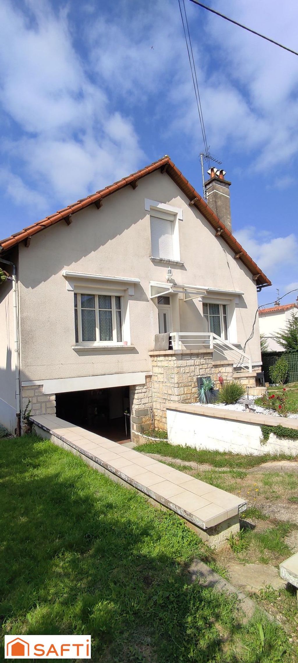 Achat maison à vendre 4 chambres 160 m² - Poitiers