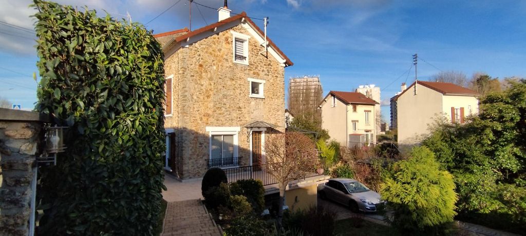 Achat maison à vendre 4 chambres 107 m² - Chelles