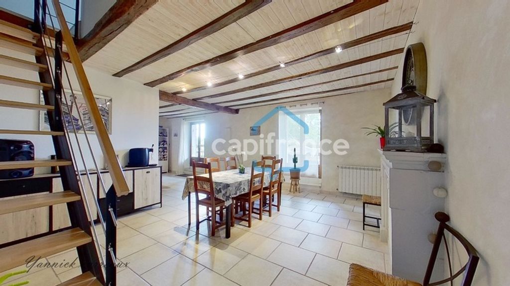 Achat maison à vendre 4 chambres 163 m² - Rainans