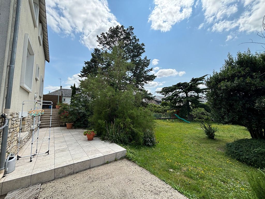 Achat maison à vendre 6 chambres 158 m² - Joué-lès-Tours