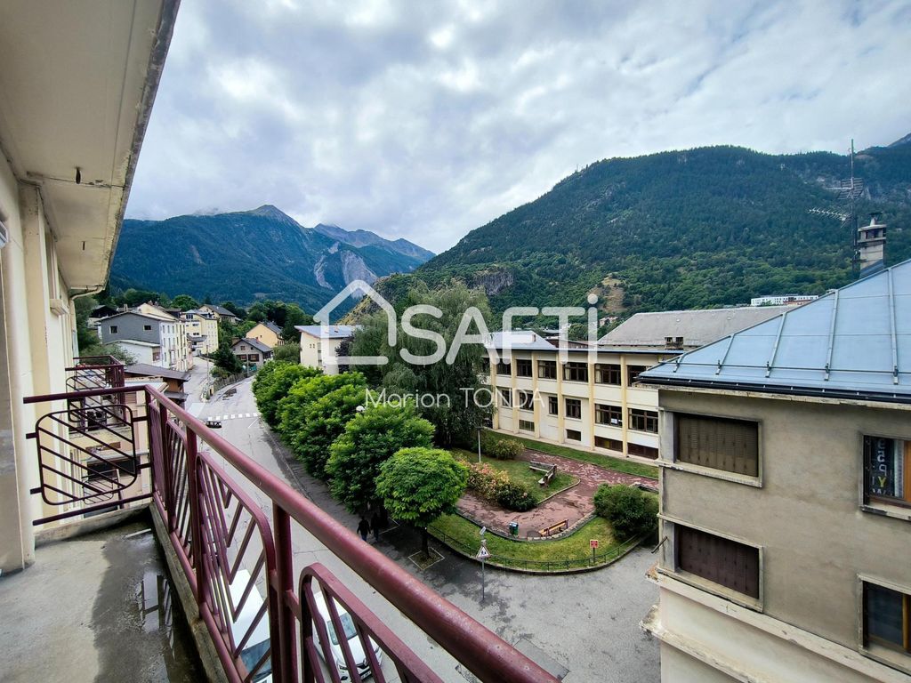 Achat appartement à vendre 5 pièces 118 m² - Modane