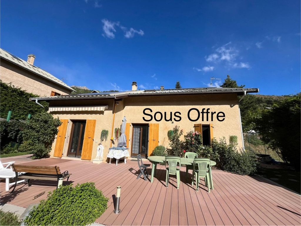 Achat maison à vendre 3 chambres 115 m² - Puy-Saint-André