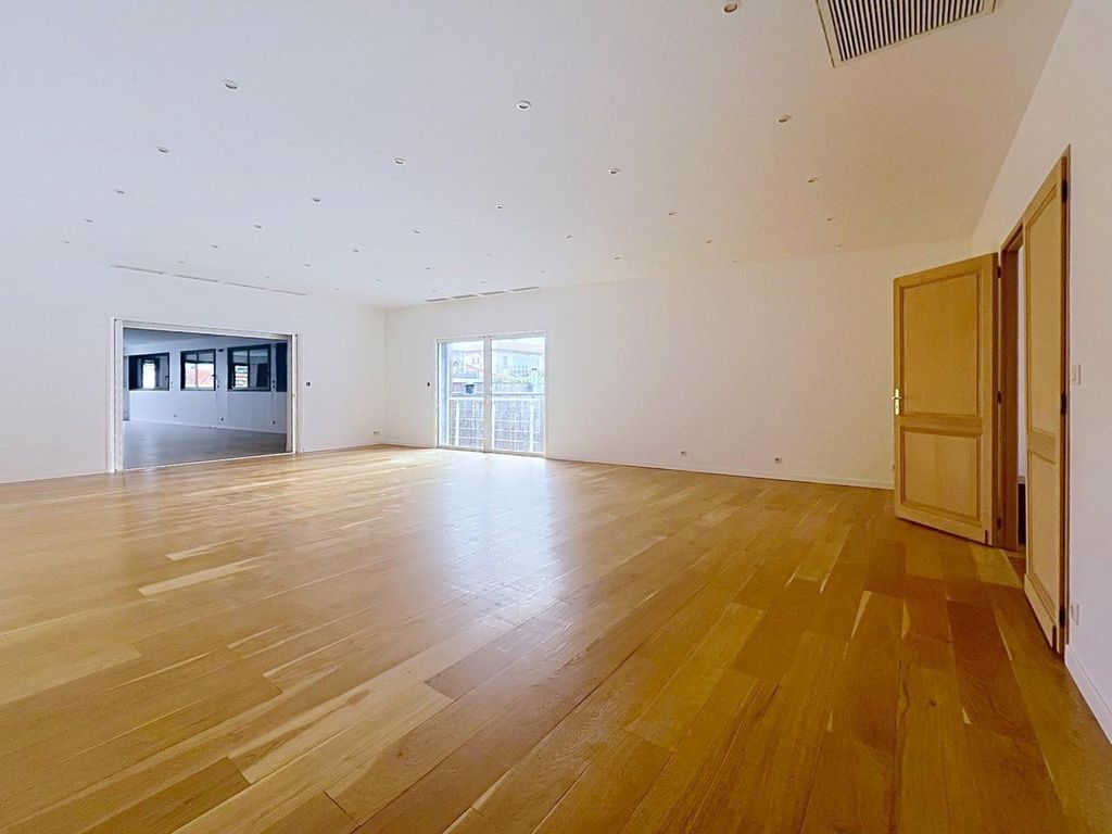 Achat loft à vendre 5 pièces 288 m² - Andernos-les-Bains