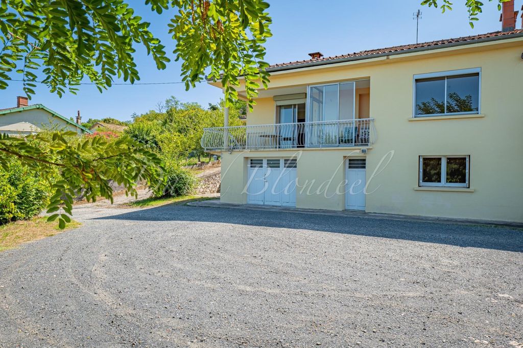 Achat maison à vendre 5 chambres 204 m² - Graulhet