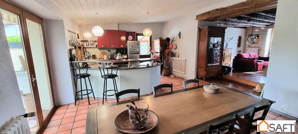 Achat maison à vendre 3 chambres 137 m² - Bressuire