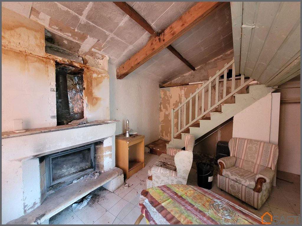 Achat maison à vendre 2 chambres 103 m² - Thénezay