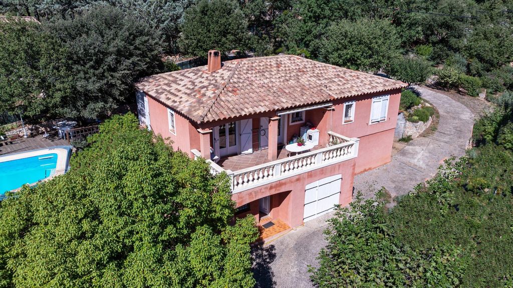 Achat maison à vendre 4 chambres 125 m² - Trans-en-Provence