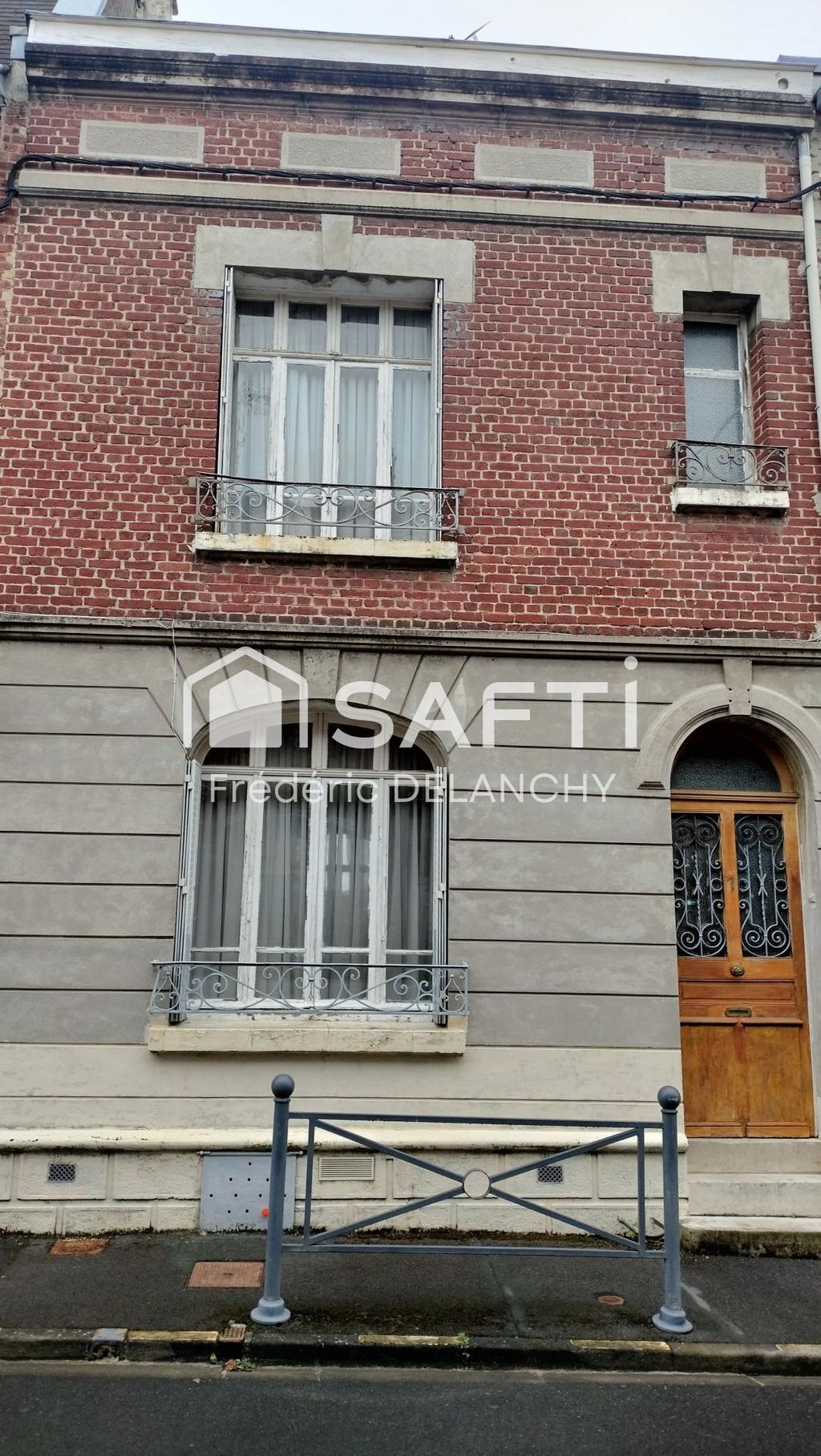 Achat maison à vendre 3 chambres 121 m² - Saint-Quentin