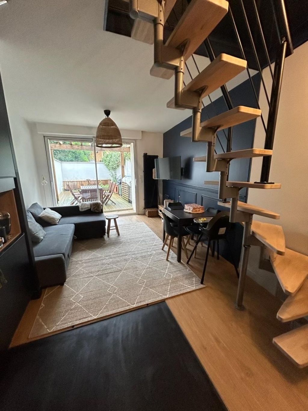 Achat maison à vendre 2 chambres 75 m² - Castres-Gironde