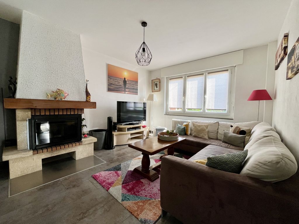 Achat maison à vendre 3 chambres 82 m² - Châtel-Saint-Germain