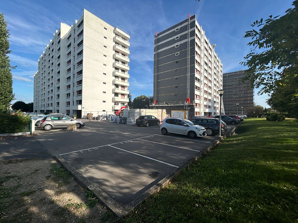 Achat appartement à vendre 5 pièces 87 m² - Orléans