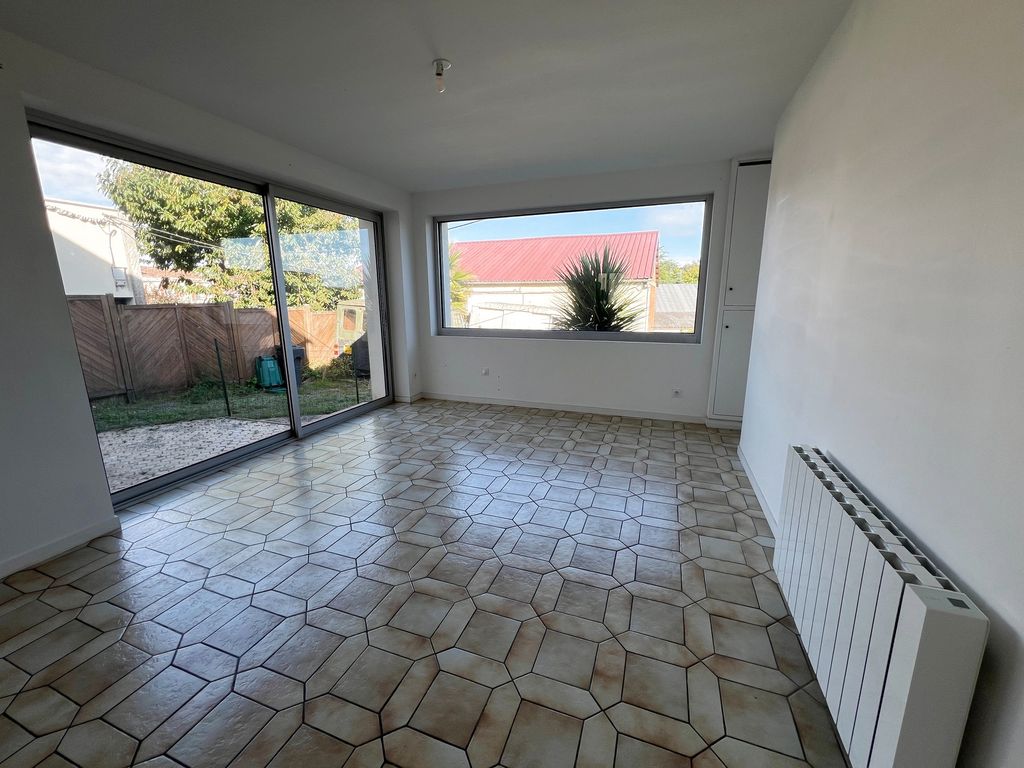 Achat maison à vendre 3 chambres 111 m² - Montrevault-sur-Èvre