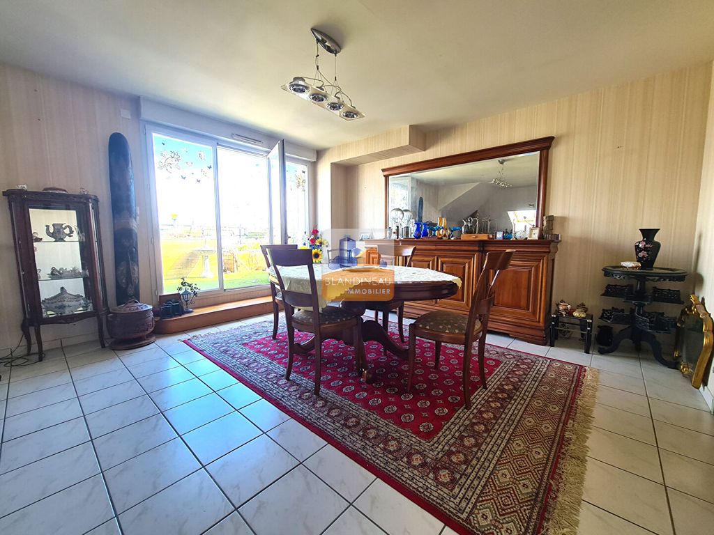 Achat appartement à vendre 4 pièces 81 m² - La Montagne