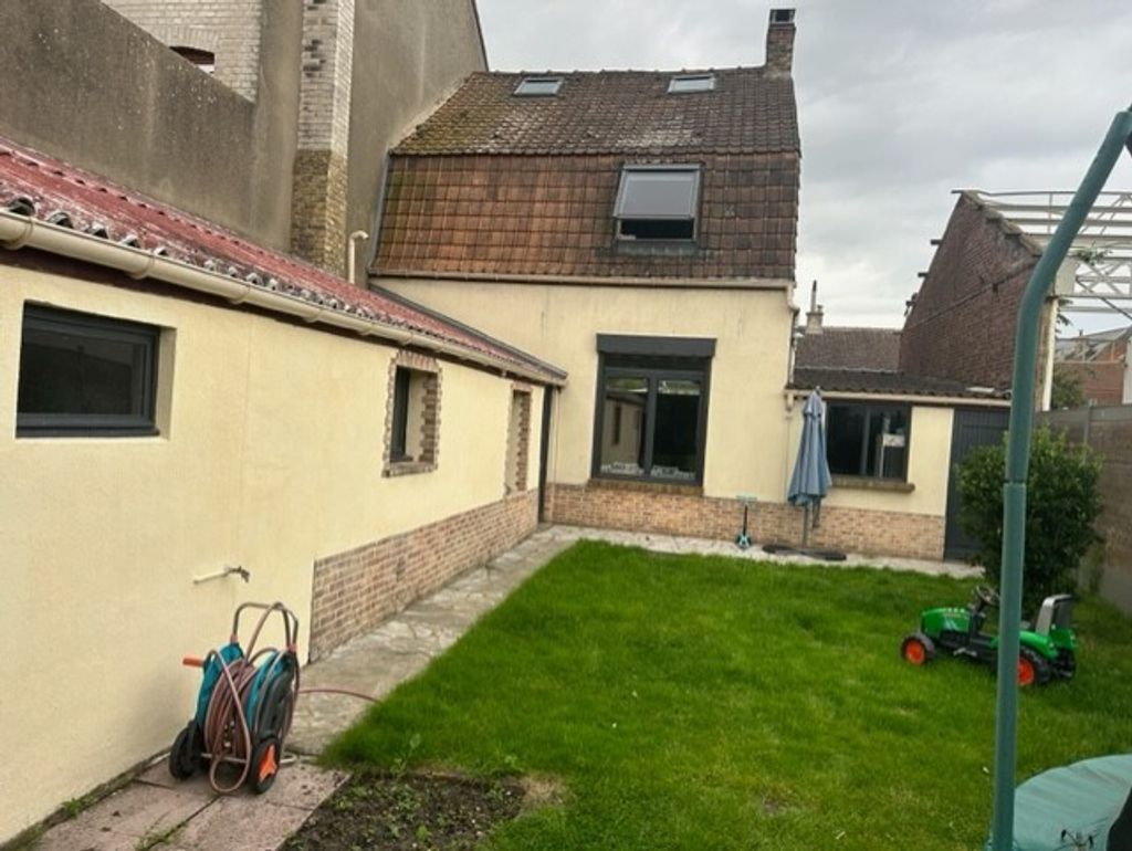 Achat maison à vendre 3 chambres 110 m² - Loon-Plage