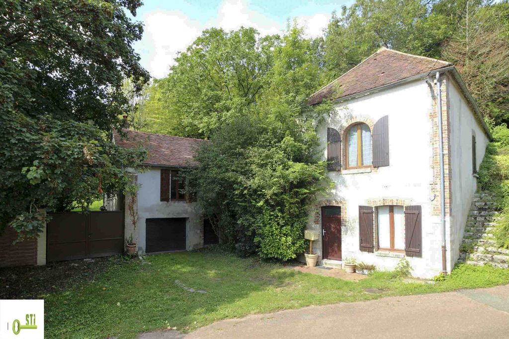 Achat maison à vendre 3 chambres 113 m² - Saint-Maurice-sur-Aveyron