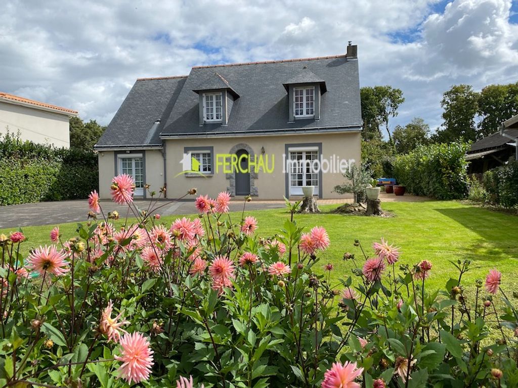 Achat maison à vendre 5 chambres 145 m² - Mauves-sur-Loire