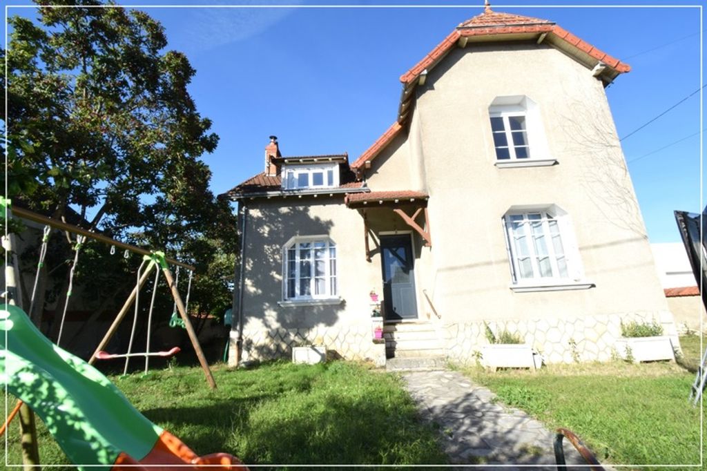 Achat maison à vendre 3 chambres 138 m² - Marcilly-sur-Vienne