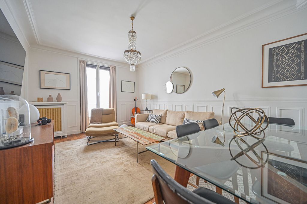 Achat appartement à vendre 2 pièces 55 m² - Paris 18ème arrondissement