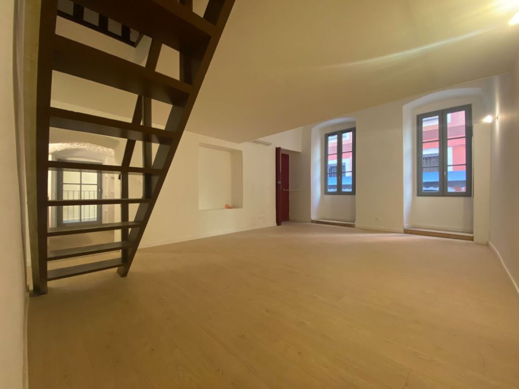 Achat appartement à vendre 3 pièces 54 m² - Bastia