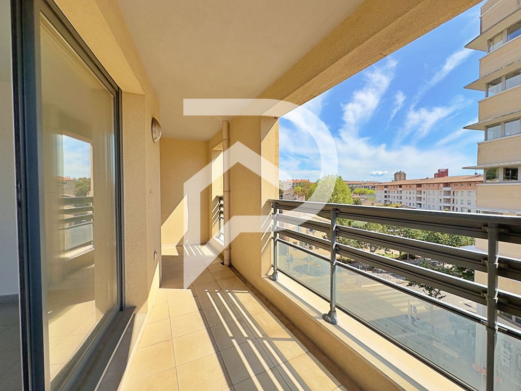 Achat appartement à vendre 3 pièces 68 m² - Aix-en-Provence