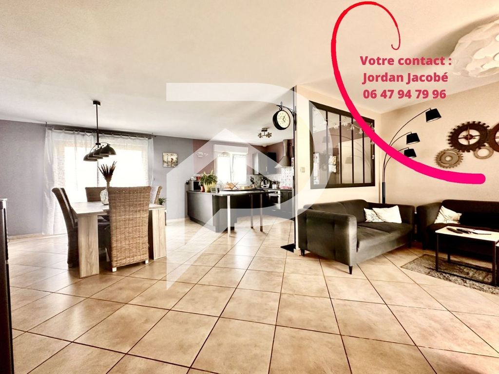 Achat maison à vendre 3 chambres 95 m² - Mont-sur-Meurthe