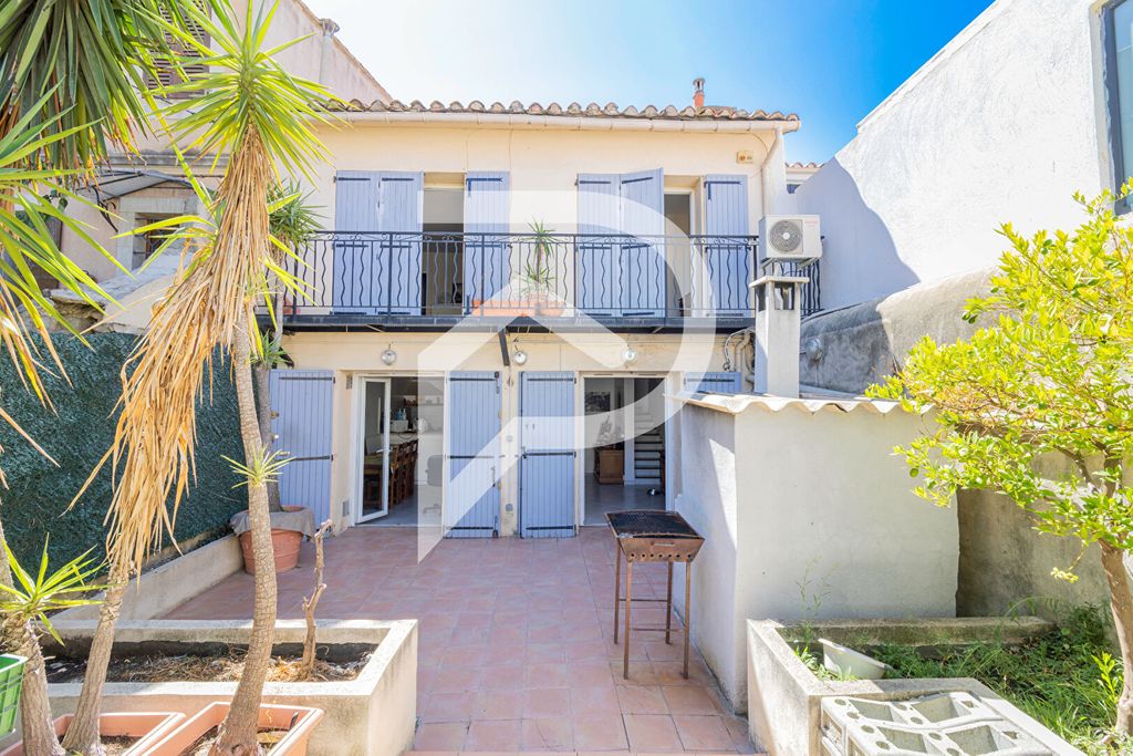 Achat maison à vendre 2 chambres 86 m² - Marseille 5ème arrondissement